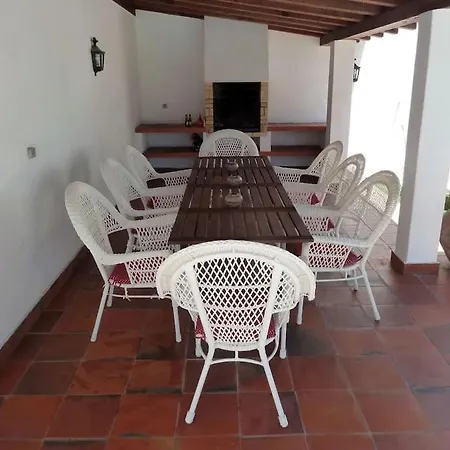 Verdizela Aroeira Pool Villa *