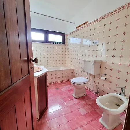 Verdizela Aroeira Pool Villa *